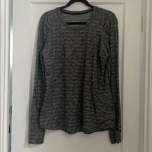 Lululemon pullover jacket black and grey patterned